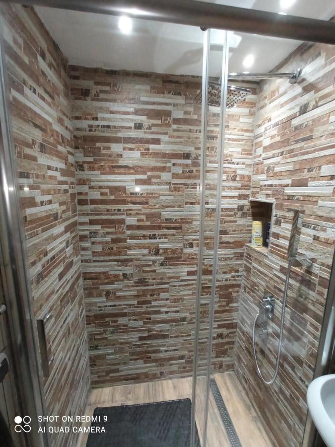 Natura Apartment Belgrad Exterior foto