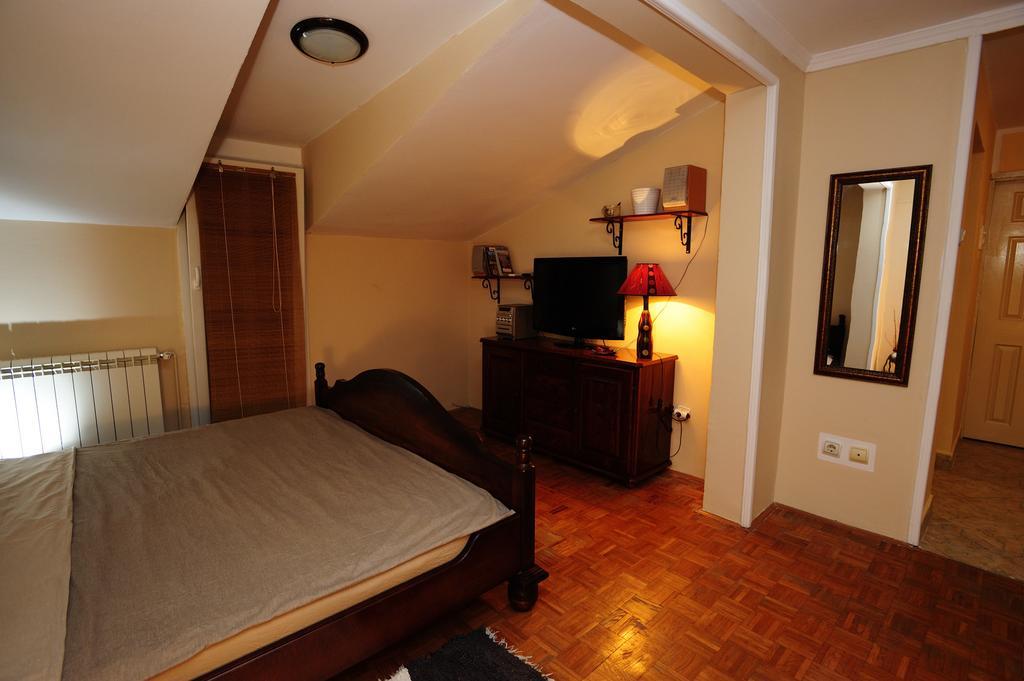 Natura Apartment Belgrad Exterior foto